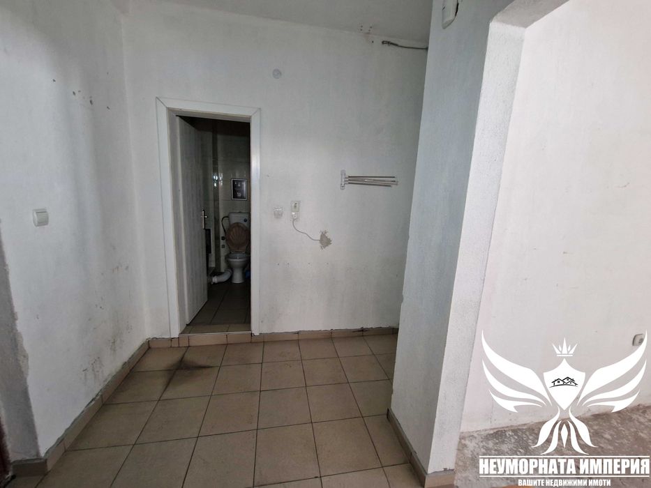 Дава се под наем Магазин в Асеновград - 180 кв.м за 727.77 € - Снимка #18