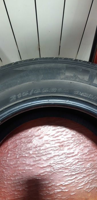 Б.У. Автошины NEXEN 4шт R16 215/65