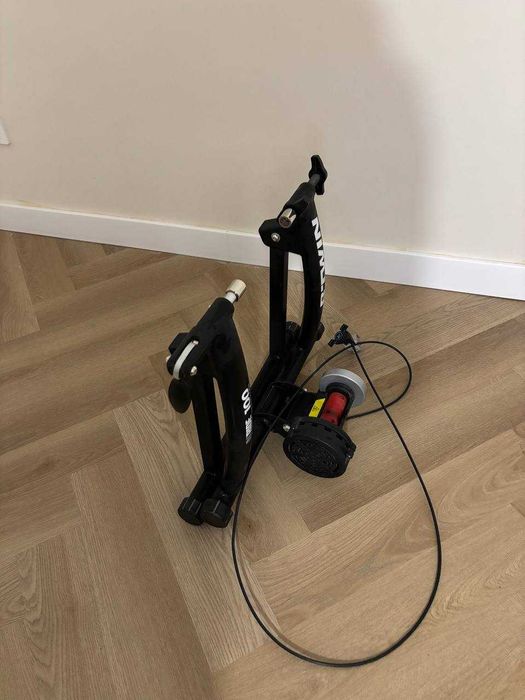 Велостанок B’TWIN In’Ride 100 (Decathlon)