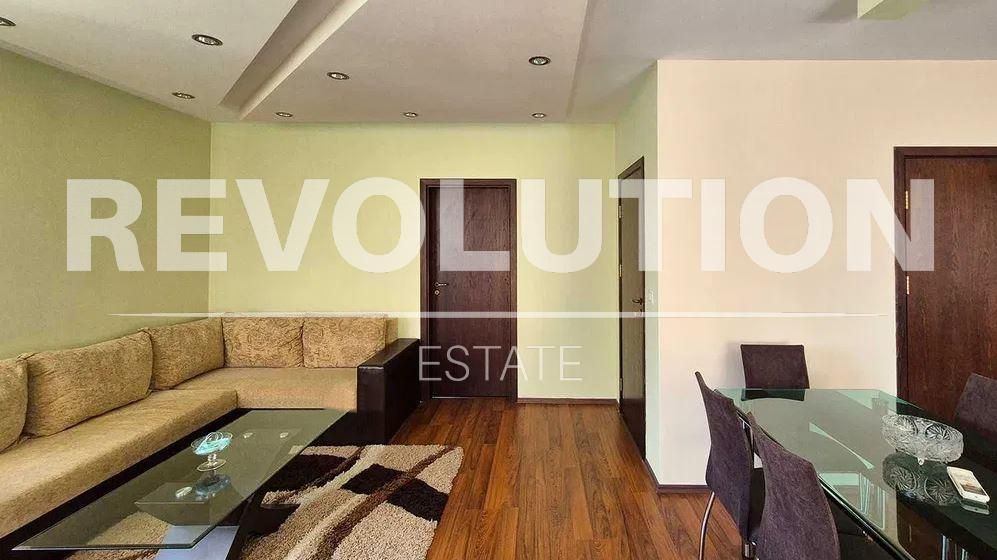 Дава се под наем Двустаен апартамент в Варна, Лятно кино Тракия - 65 кв.м за 475 € - Снимка #3