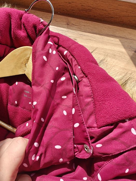 Зимняя куртка на девочку 128