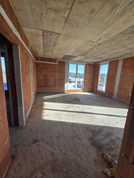 Продава се Тристаен апартамент в Свиленград - 195 кв.м за 497 €/кв.м - Снимка #4