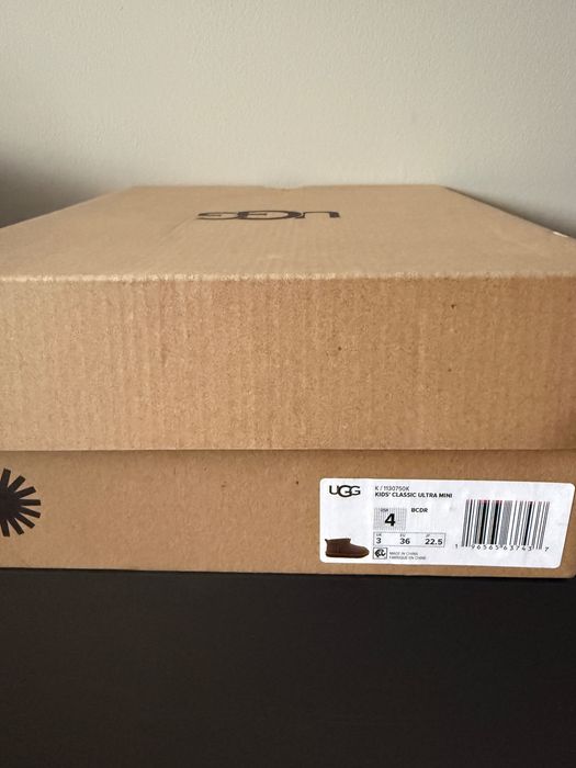 UGG Classic ultra mini