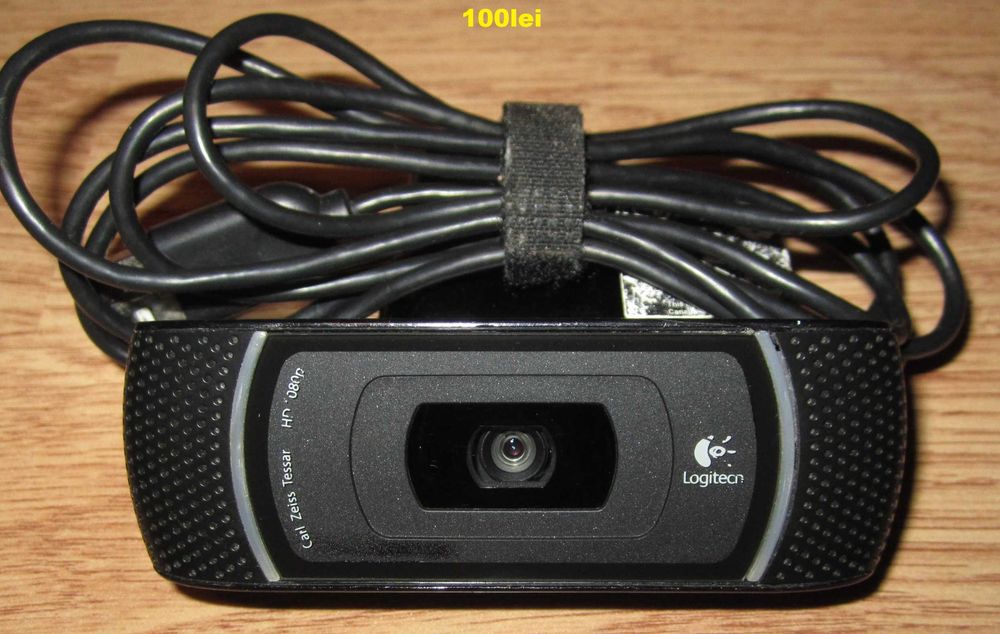 HP HD-2300 720p Camera Web Logitech Orbit