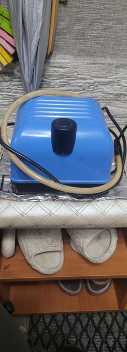 Компрессор для пруда, аквариума, септика  водно пузырьковой панели.