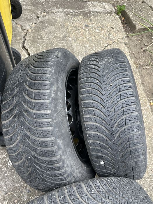 Vand cauciucuri de iarna 205/60/16