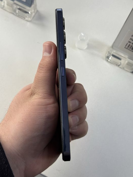 Vivo y100 256gb ozu 8