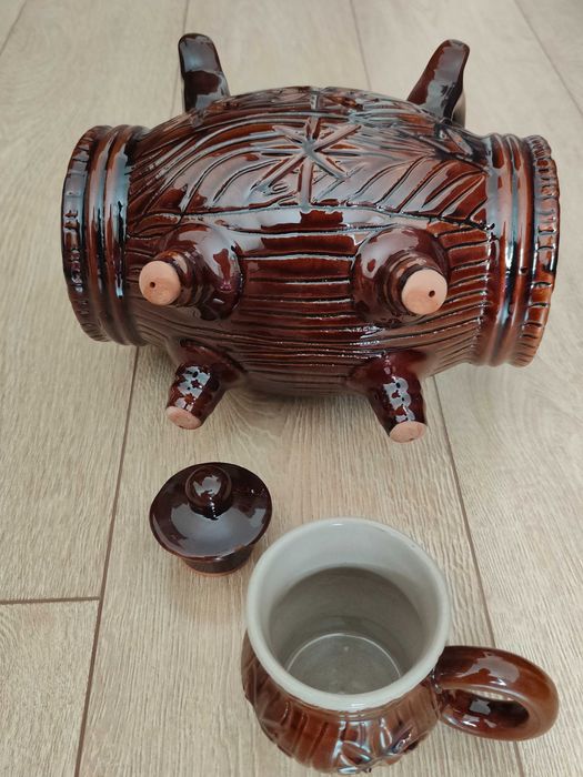 Графин сувенирный, бочка, бочонок, штоф