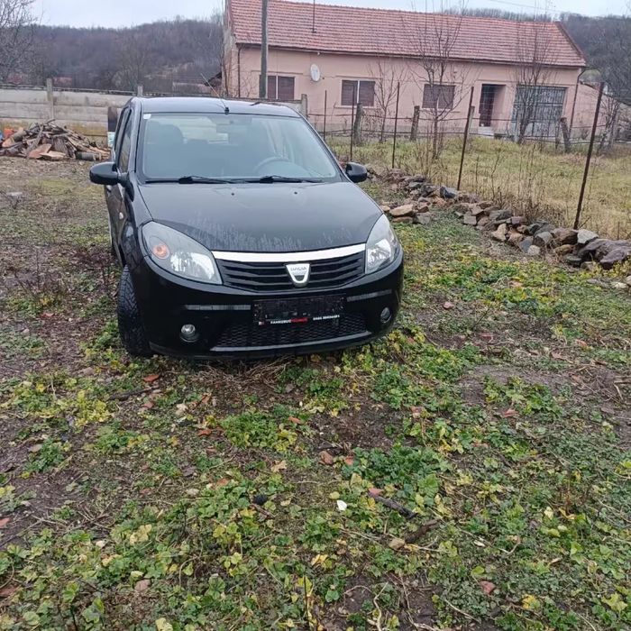 Vand Dacia Sandero An 2012