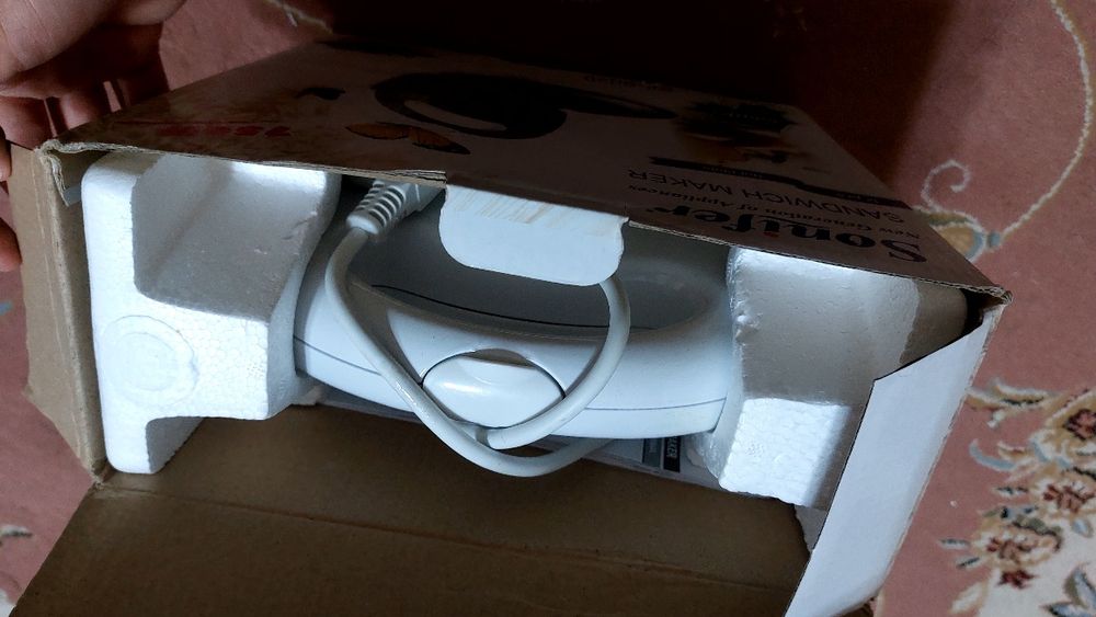 Сэндвичница Soulfer SF-6029. Новая! Гарантия. Готовит идеальные сэндви