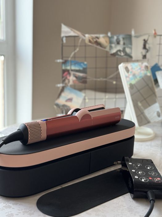 Продам dyson airstarit