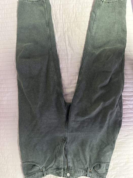 Сиви дънки, Н&М