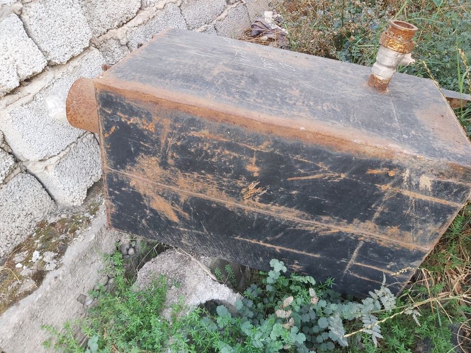 Котел под газ,напольный