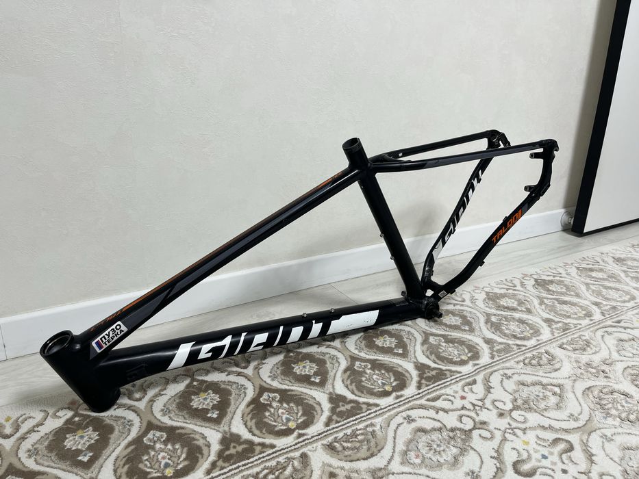 Рама  giant talon 3