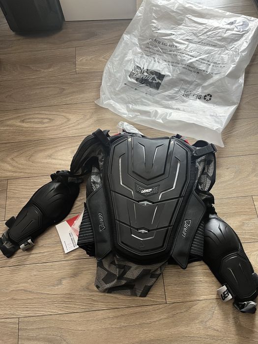 Ризници neck brace Leatt Troy Lee Designs