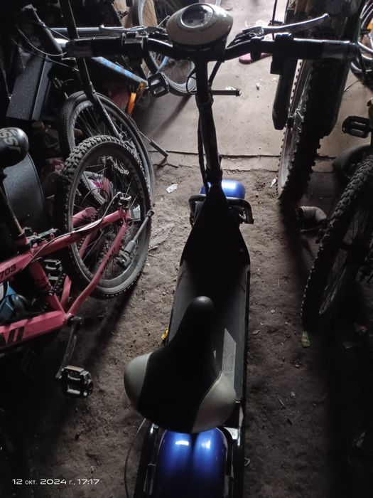 Продам сидячий электро самокат