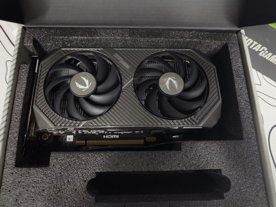 Продам Rtx 5060 8gb