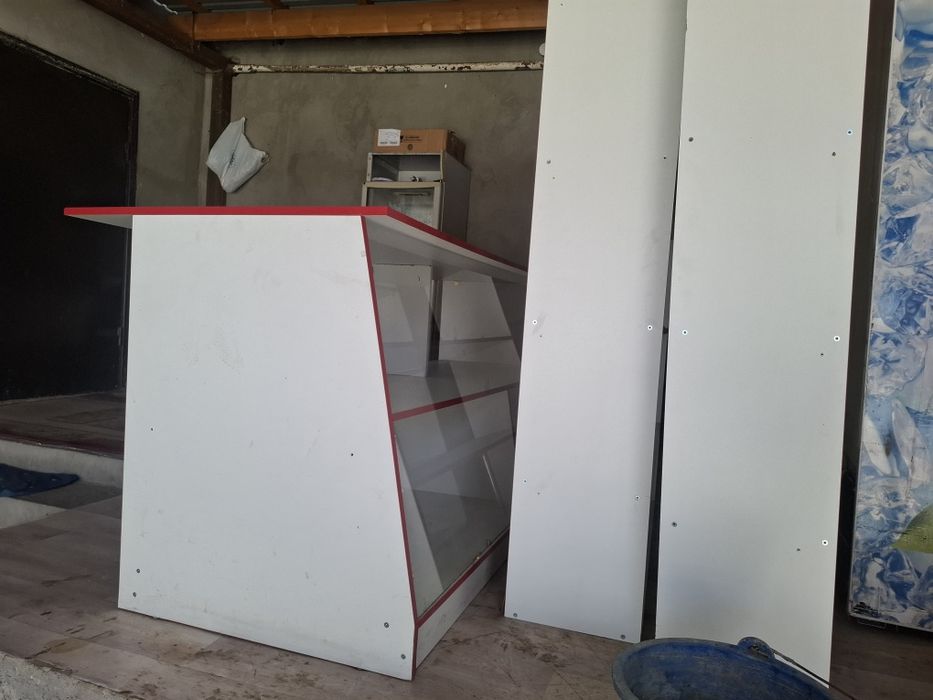 Полка для магазин