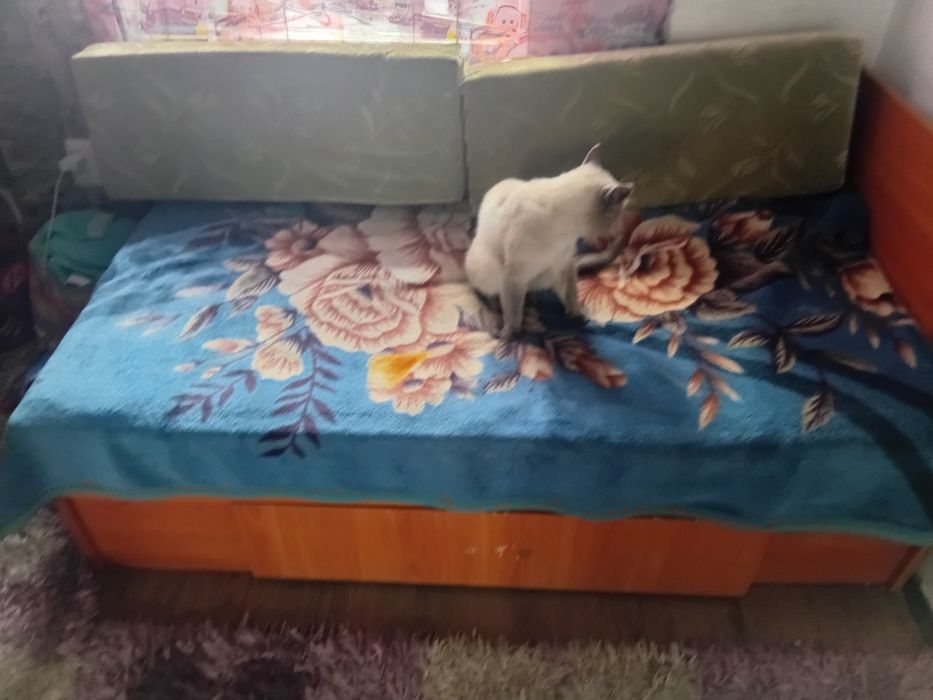 Продается кровать