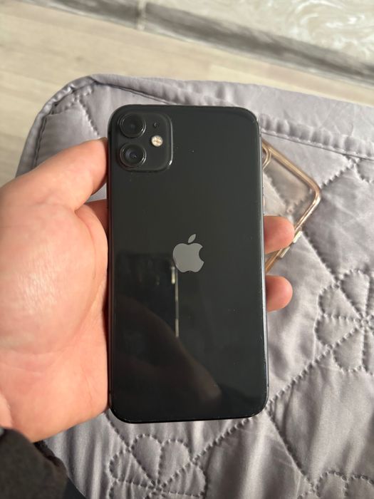 Iphone 11 в хорошем сост