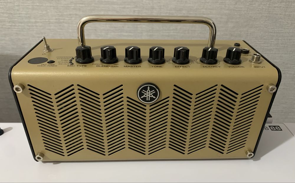Yamaha THR5A — акустический комбоусилитель