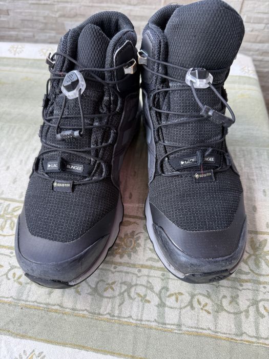 Зимни боти за момче Adidas Terrex