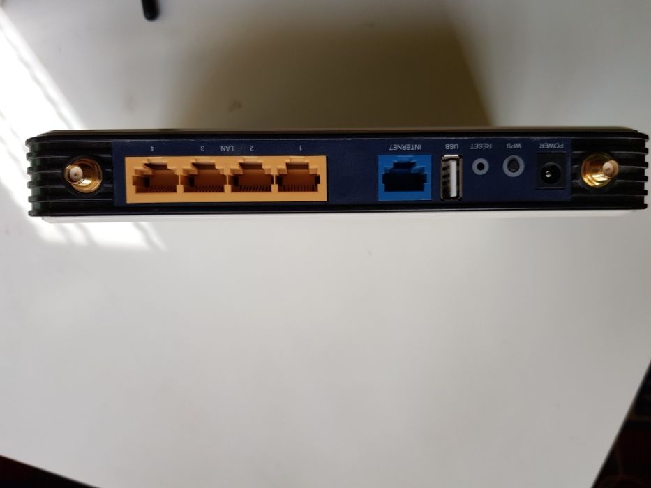 Router Wireless TP-LINK TL-WR1042ND