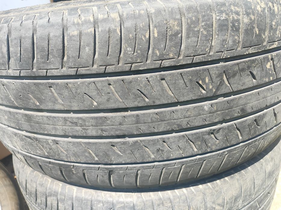 Летние резина Dunlop 275/50/21