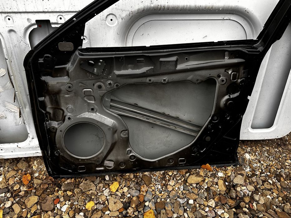 Ușă dreapta față mazda 6.cod:ghp958010