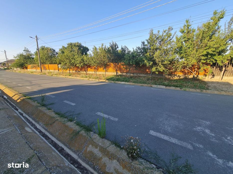 Ceamurlia de jos- casa batraneasca cu 3.200 mp teren