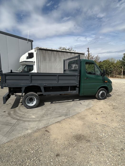 Vand mercedes spriter motor 2.2