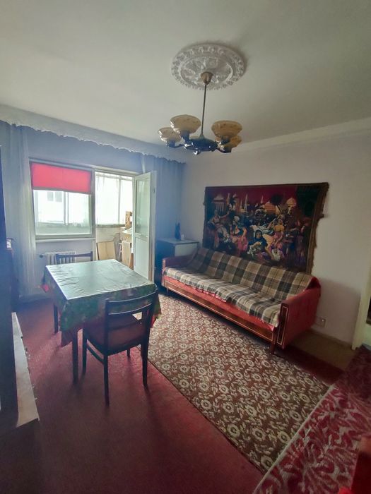 Piața Mioriței, ap. 2 camere, et.3.