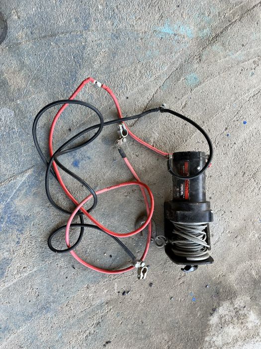 Troliu electirc Rock