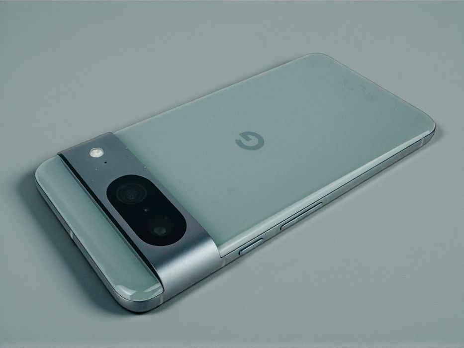 Google Pixel 8 5G 128GB 8RAM Hazel Перфектен! Гаранция!