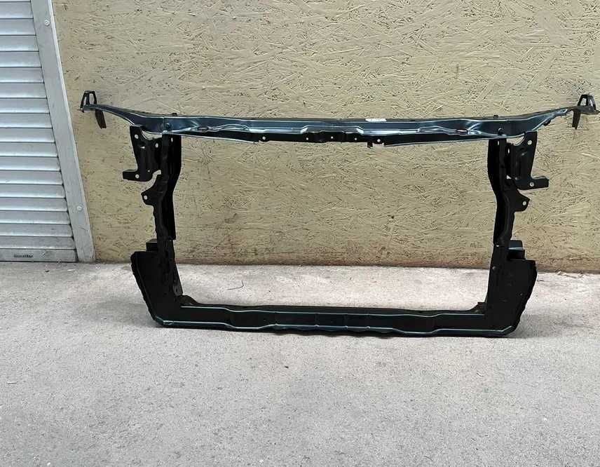 Телевизор на Тойота камри 50/Toyota Camry 50 (USA)