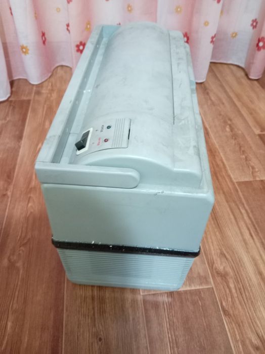 Продам автомобиль холодильник, в рабочем состоянии