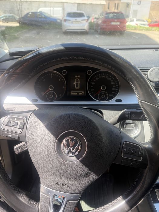 Vw passat 1,6 TDI / vand sau schimb
