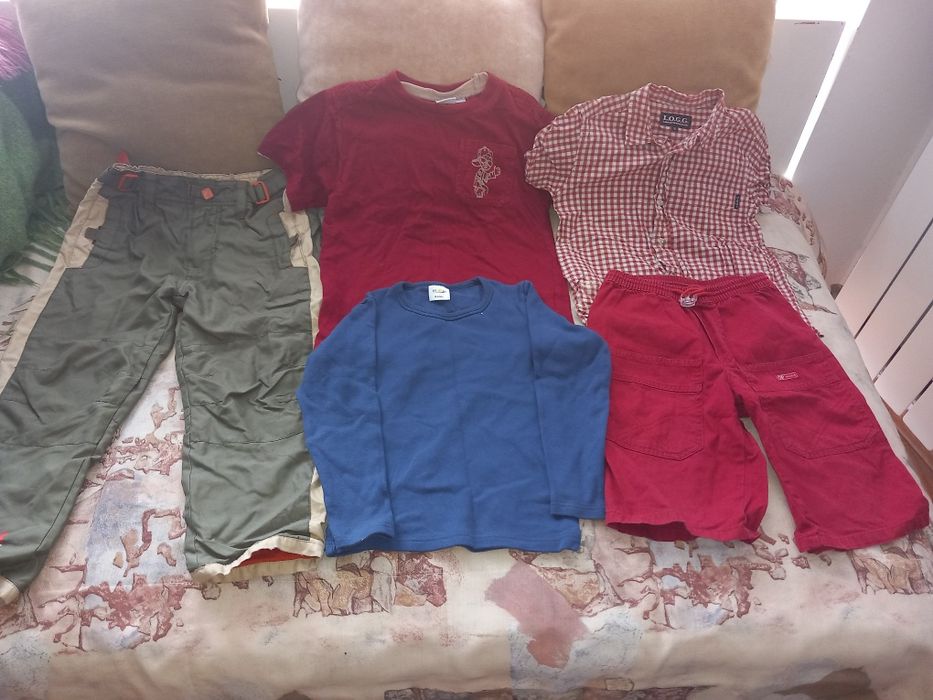 ЛОТ от детски дрехи