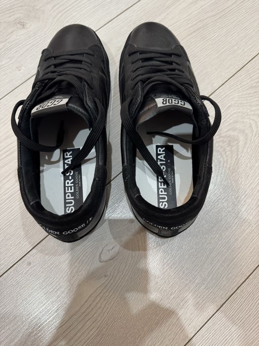 Golden Goose barbati nr 41. Noi