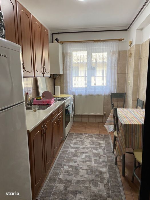 Apartament 2 camere Floresti, str Florilor, zona Atelierul de Pizza — fotografia 1