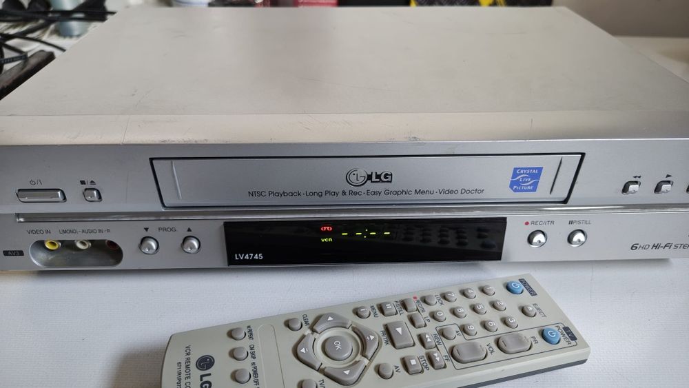 Video recorder LG model LV4745 in stare perfecta