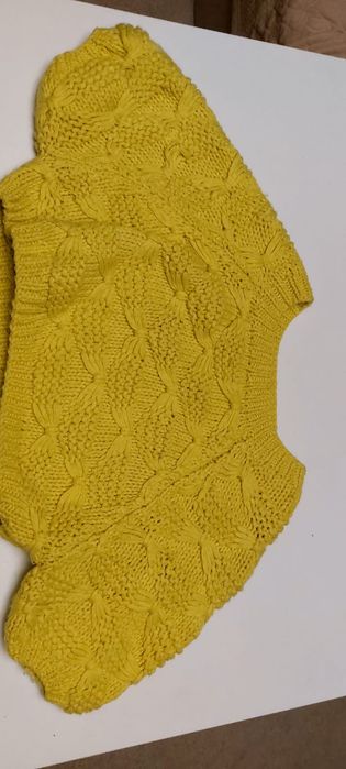 Пакет ващей с кофтами