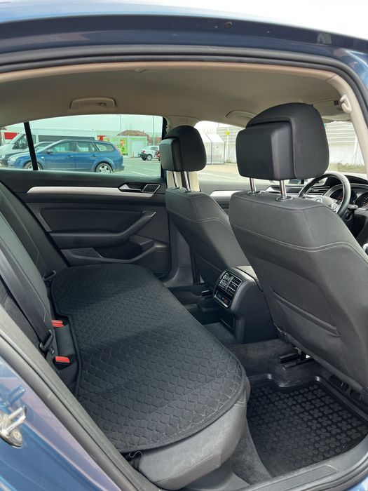 Volkswagen Passat 2.0 TDI 2017/12 B8 ALBASTRU PERLAT