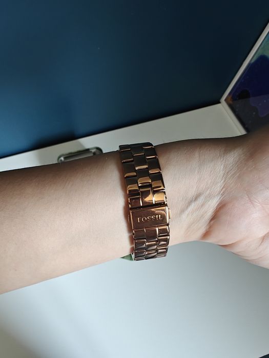 Дамски часовник FOSSIL