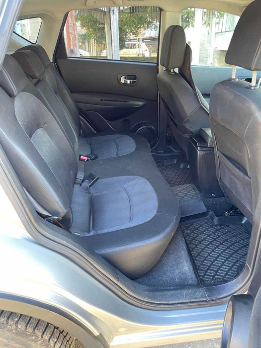 Nissan Qashqkai автомат 2010г