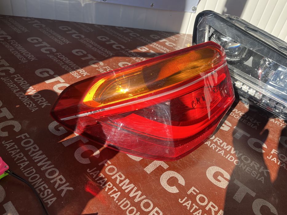 Стоп BMW X1 F48 ляв