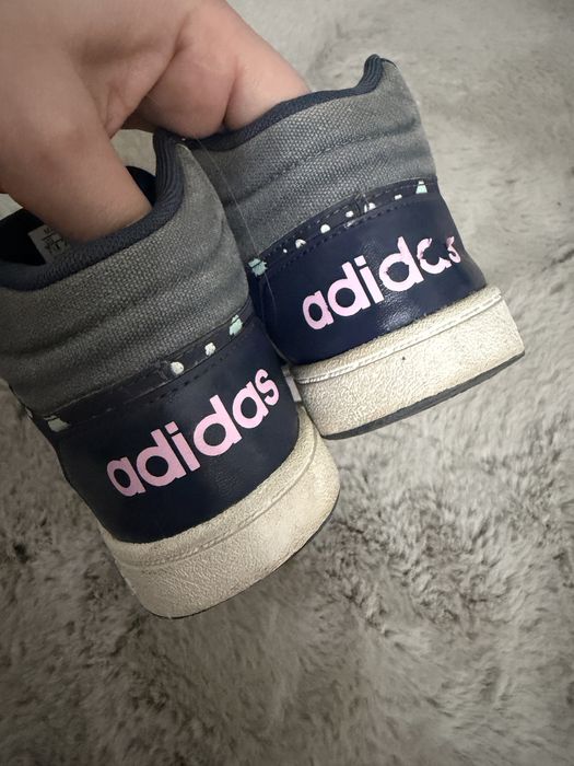 Adidasi Adidas cu scai