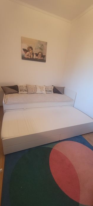 Vând divan/pat pentru 2 persoane