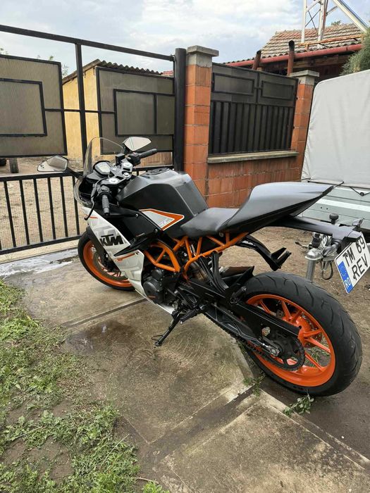 KTM RC390 – 2015 – 25.656 km – În stare foarte bună