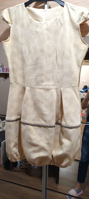 Дамска златна рокля